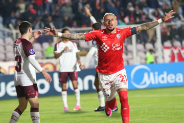 Cienciano ganó 4-0 a Lanús y avanzó a octavos de la Copa Sudamericana 2026.